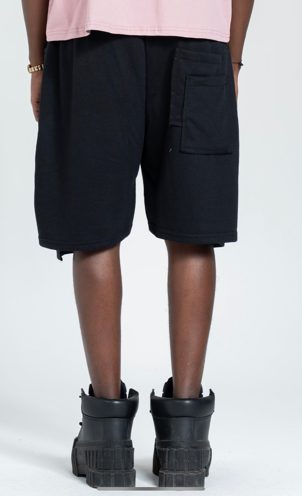THOTH BLACK SHORTS